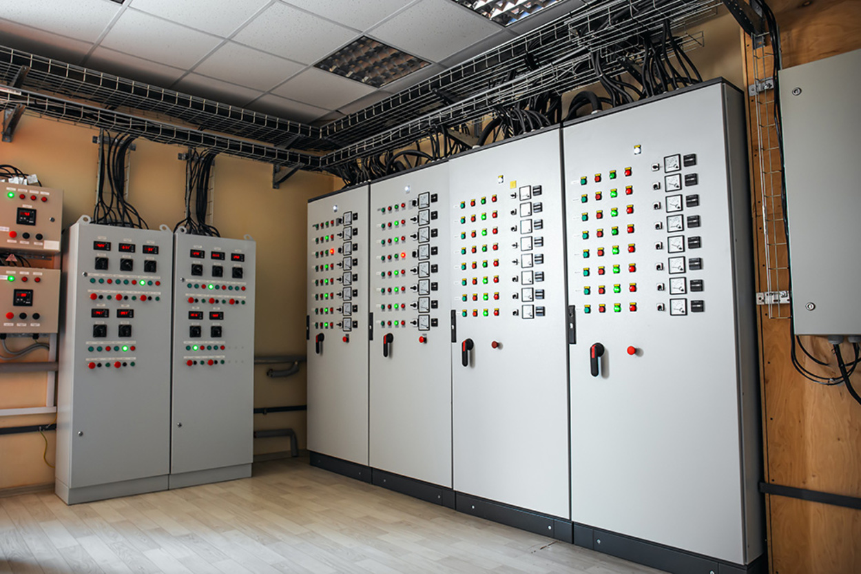 Schalt­anlagen­bau bei Elektrotechnik Krüger in Sandersdorf