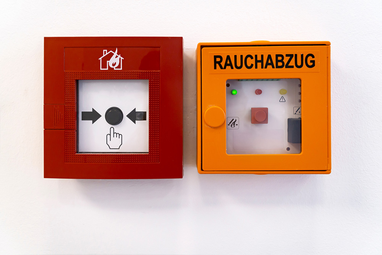Rauchwärme­abzug bei Elektrotechnik Krüger in Sandersdorf